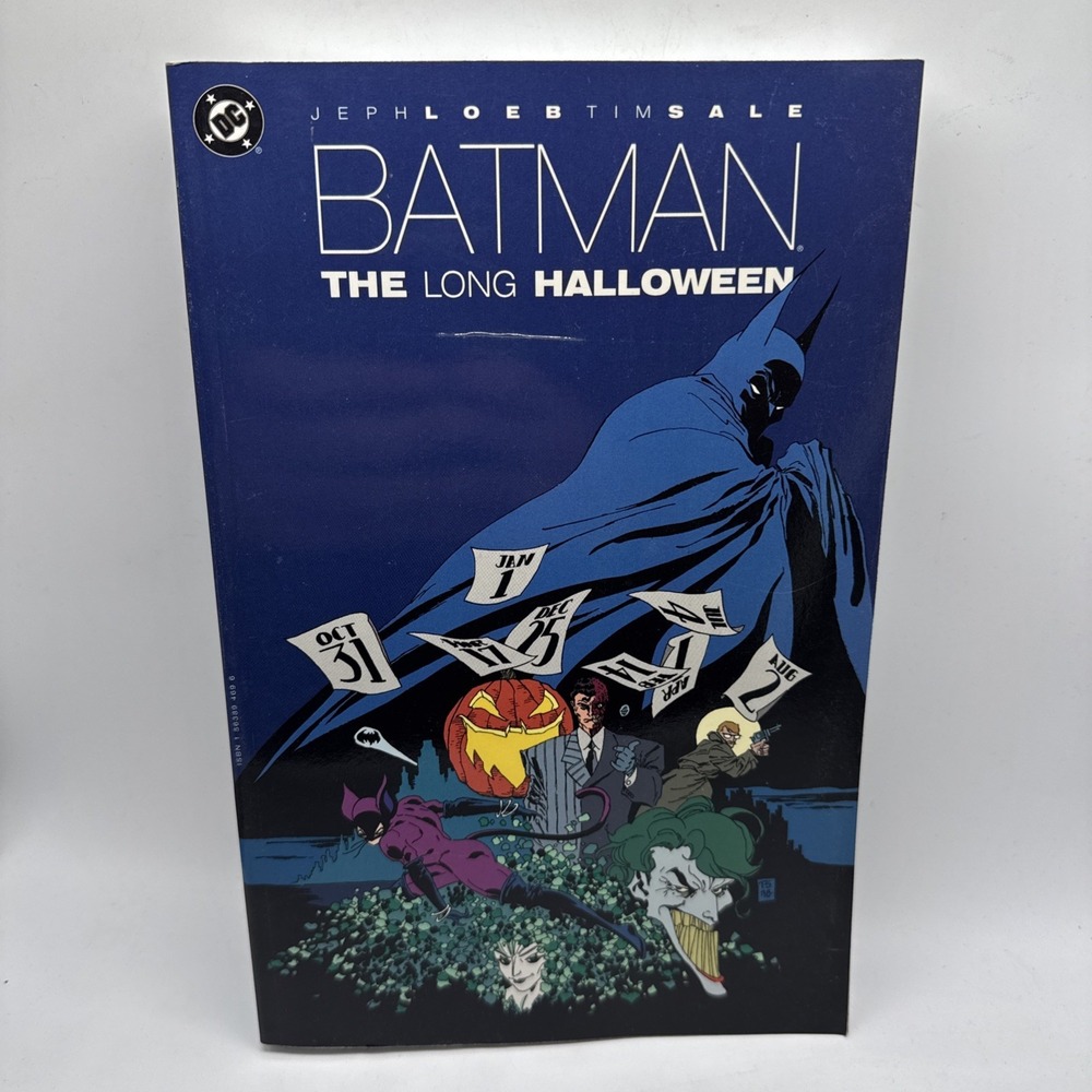 DC COMICS BATMAN THE LONG HALLOWEEN BOOK  JEPH LOEB TIM SALE